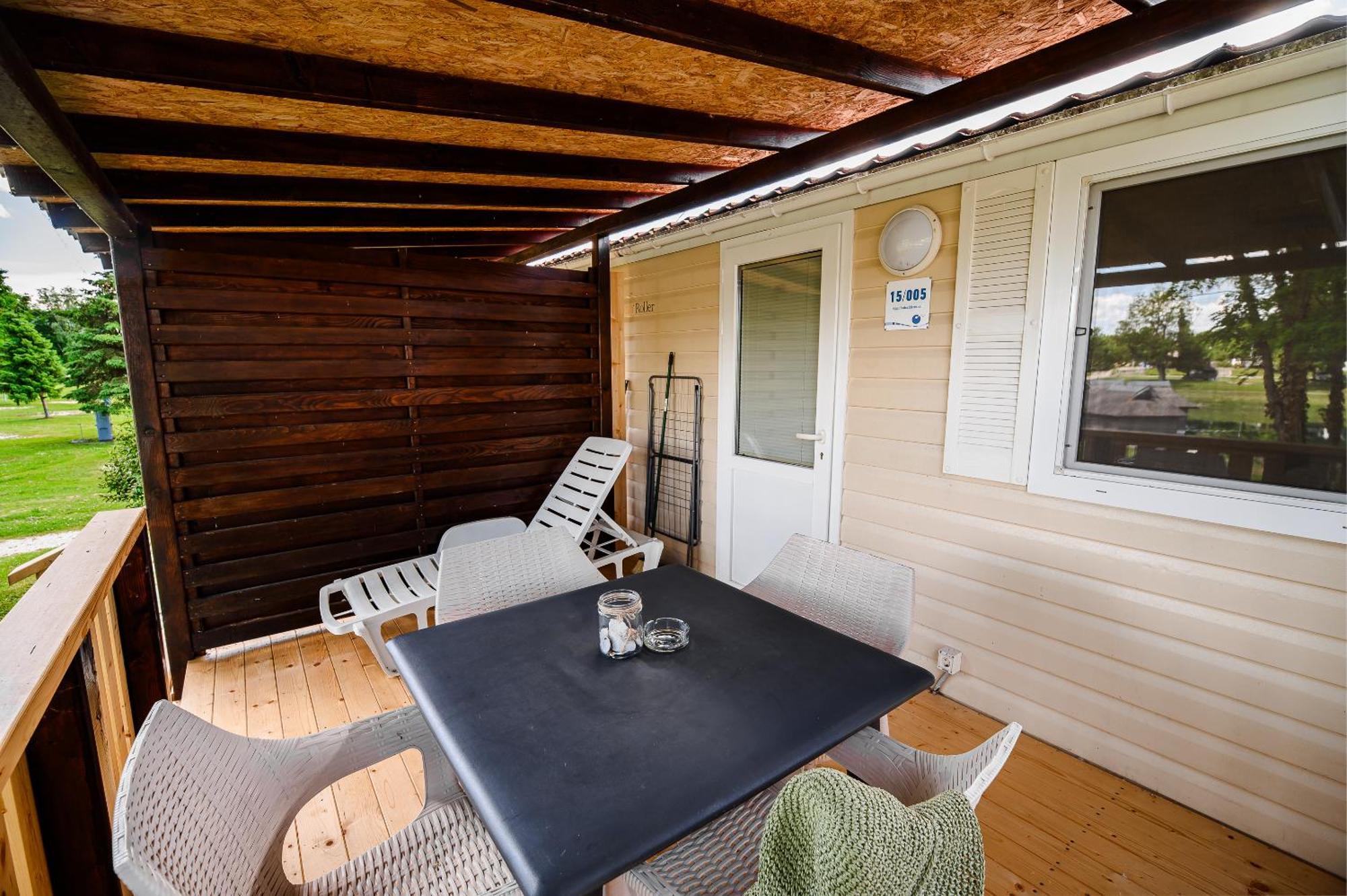 Lake View Mobile Homes With Thermal Riviera Tickets In Terme Catez Catez ob Savi Exteriér fotografie