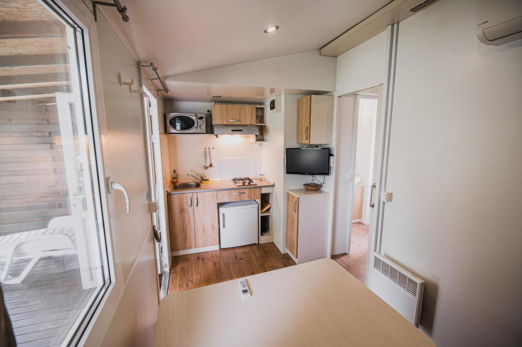 Lake View Mobile Homes With Thermal Riviera Tickets In Terme Catez Catez ob Savi Pokoj fotografie