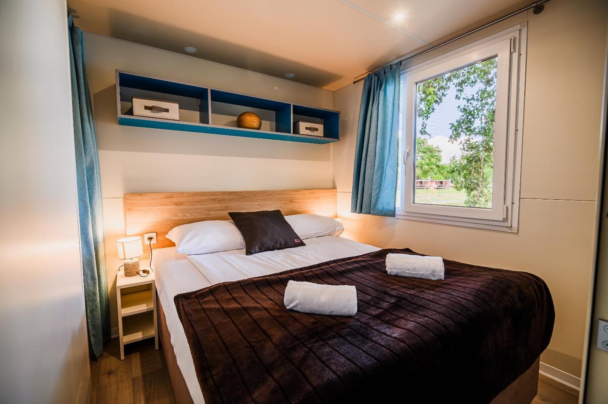 Lake View Mobile Homes With Thermal Riviera Tickets In Terme Catez Catez ob Savi Pokoj fotografie